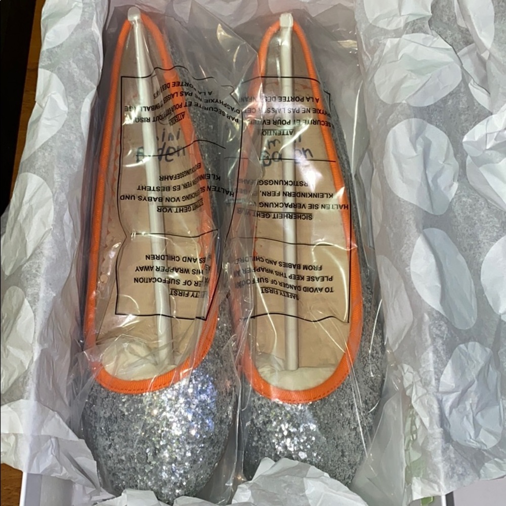 Glitter shoes